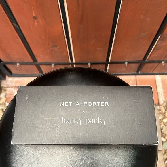 Hanky Panky Lace Panties Set - Pink, Blue, Red, Black - Picture 5 of 5